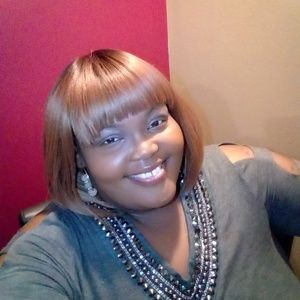 Meet your Posher, Carlette